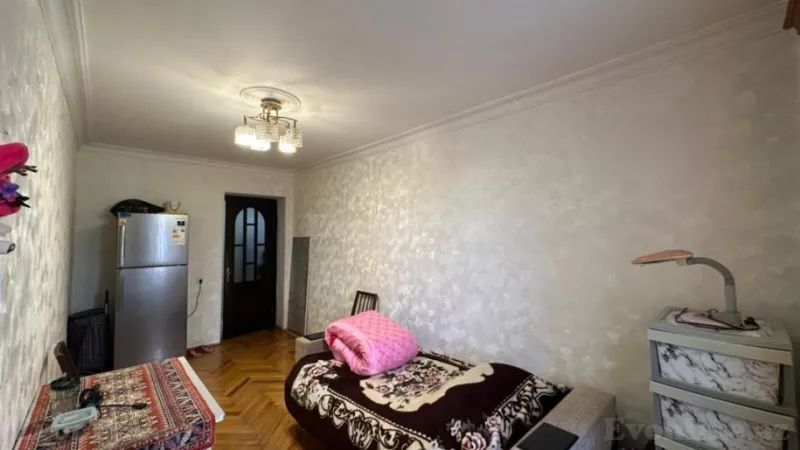 Satılır 3 otaqlı Mənzil Köhnə tikili 70 m² Yasamal - şəkil 9