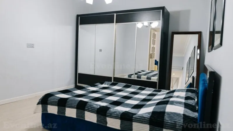 Kirayə verilir 2 otaqlı Mənzil Köhnə tikili 50 m² Sahil m. - şəkil 3