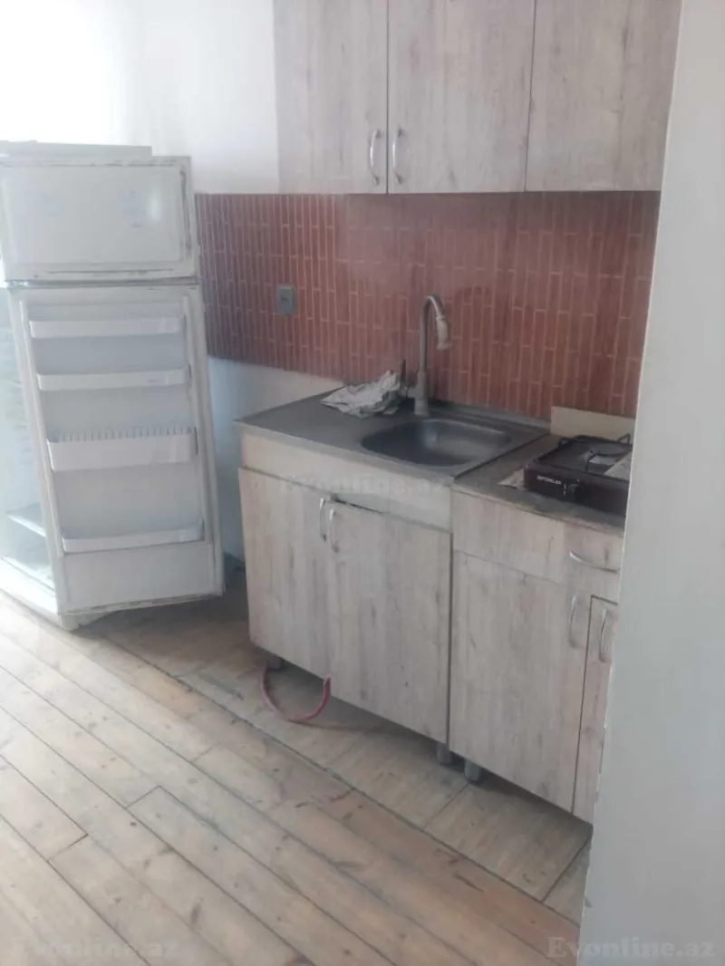 Kirayə verilir 2 otaqlı Mənzil Yeni tikili 100 m² 1-ci mikrorayon