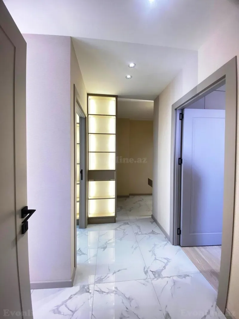 Satılır 2 otaqlı Mənzil Yeni tikili 50 m² 20 Yanvar m. - şəkil 4