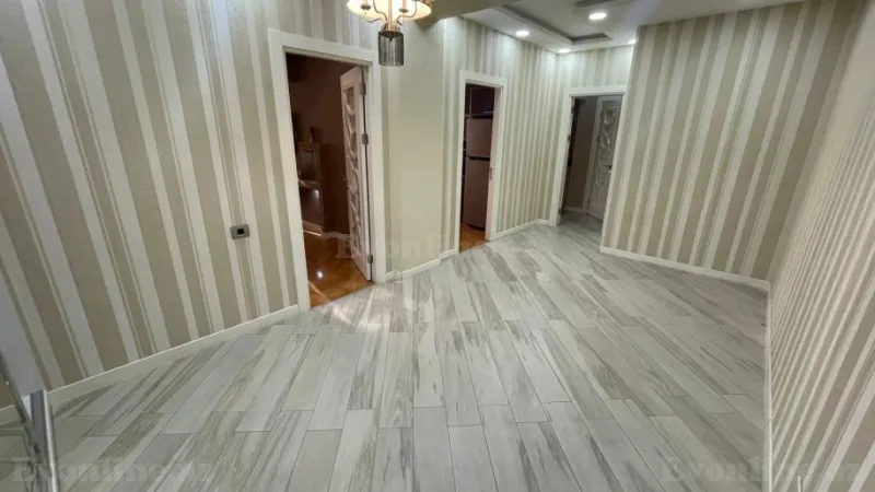 Satılır 2 otaqlı Mənzil Yeni tikili 120 m² Nəsimi r. - şəkil 6