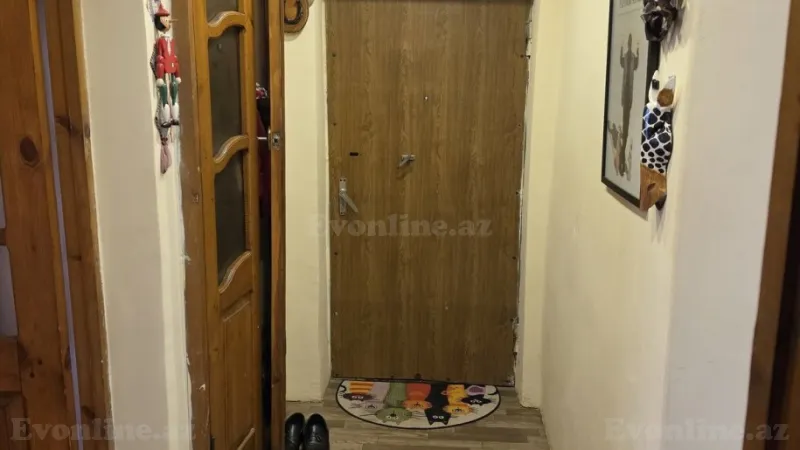 Satılır 3 otaqlı Mənzil Köhnə tikili 60 m² Yasamal