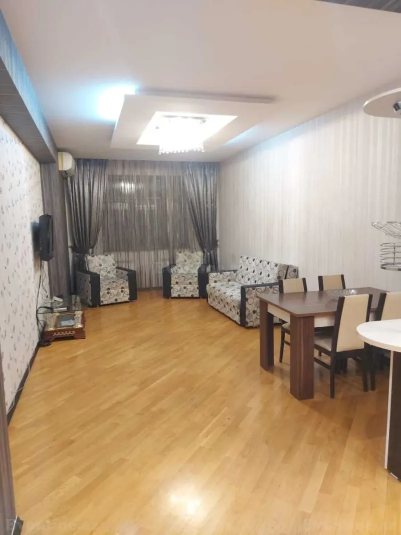 Kirayə verilir 2 otaqlı Mənzil Yeni tikili 90 m² 28 May m. - şəkil 3