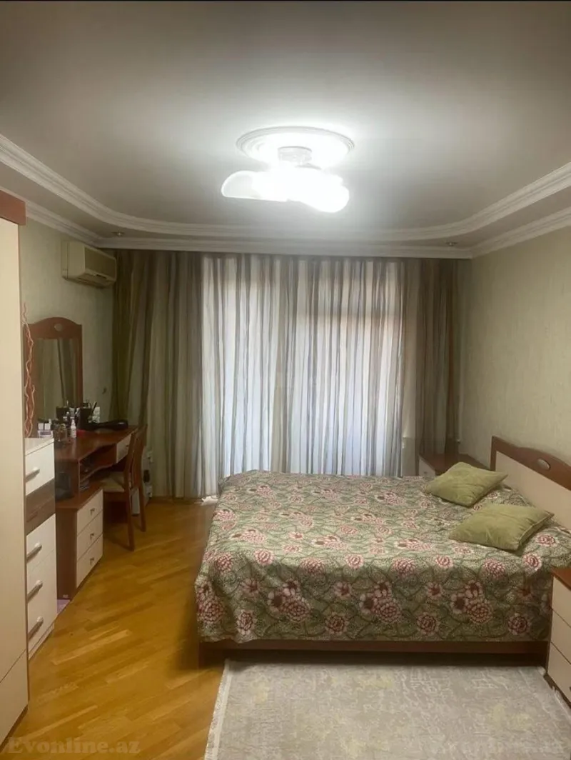 Satılır 3 otaqlı Mənzil Köhnə tikili 80 m² Yasamal r. - şəkil 4