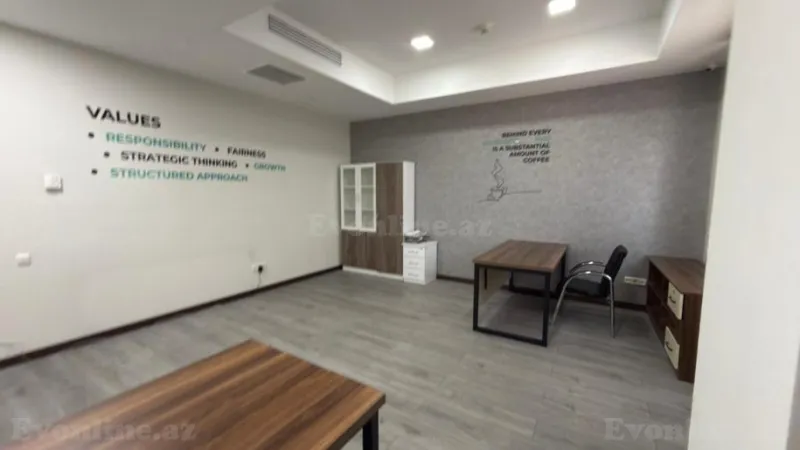 Kirayə verilir 4 otaqlı Mənzil Yeni tikili 170 m² Gənclik m. - şəkil 9