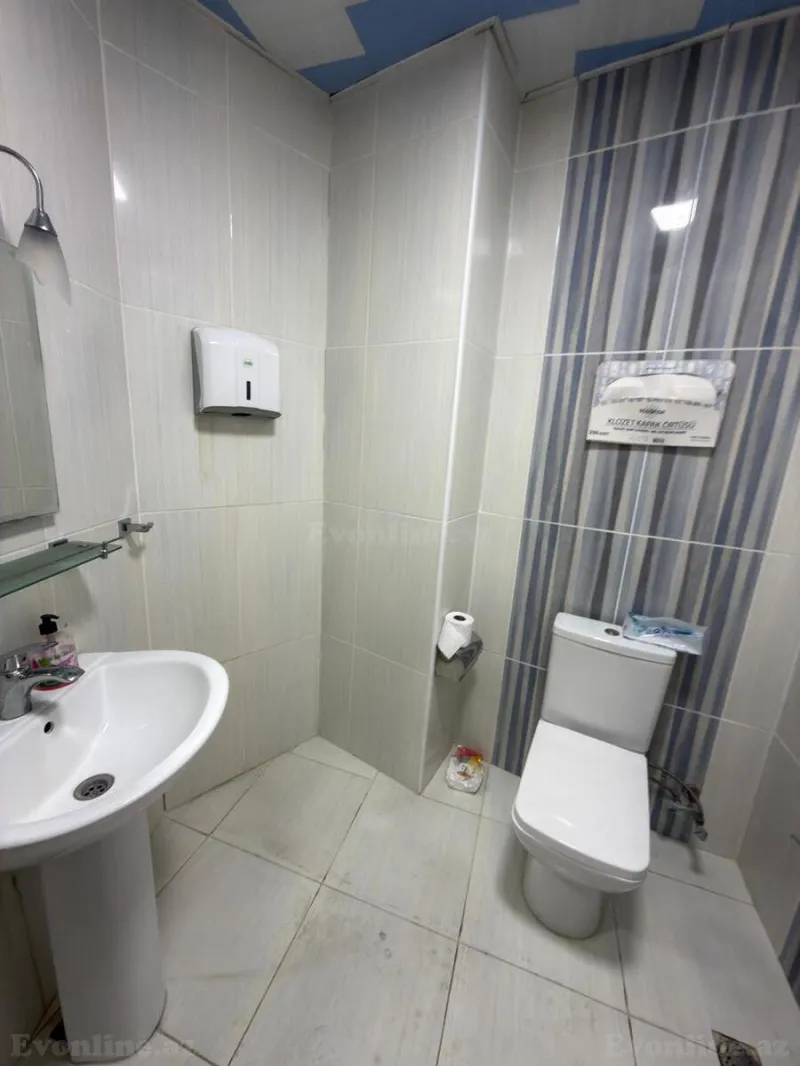 Kirayə verilir 4 otaqlı Mənzil Yeni tikili 170 m² Gənclik m. - şəkil 13