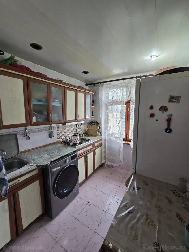 Satılır 4 otaqlı Mənzil Köhnə tikili 85 m² Həzi Aslanov m. - şəkil 7