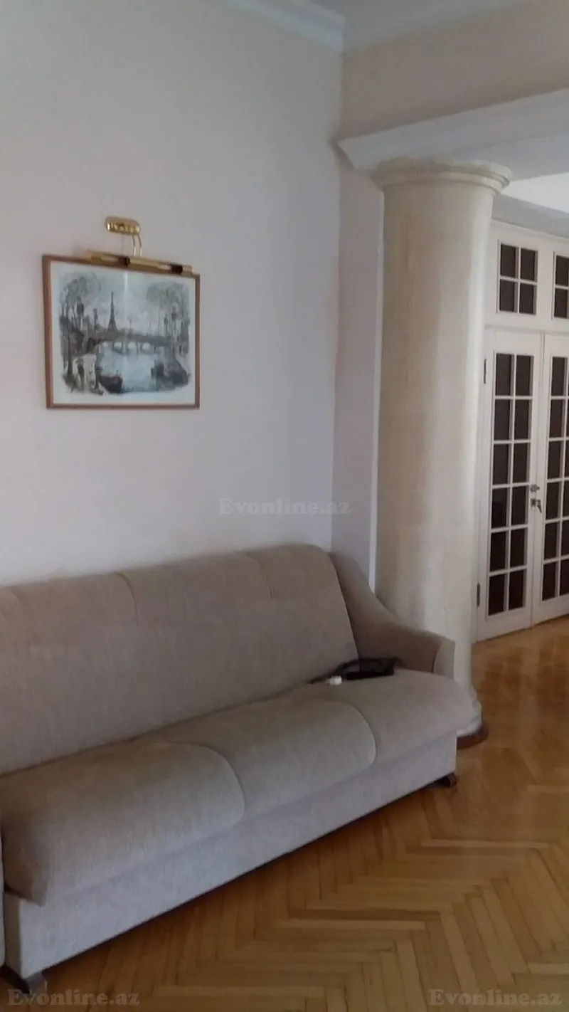Kirayə verilir 3 otaqlı Mənzil Köhnə tikili 80 m² Nəsimi r. - şəkil 4