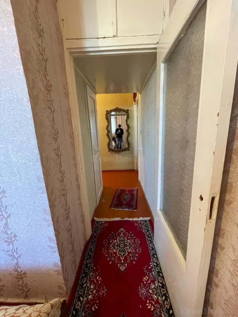 Satılır 2 otaqlı Mənzil Köhnə tikili 45 m² 6-cı mikrorayon - şəkil 5