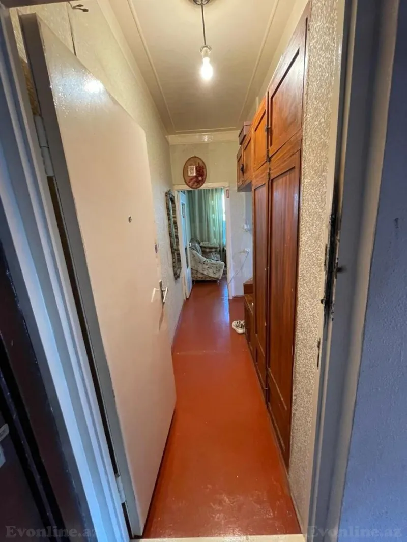 Satılır 2 otaqlı Mənzil Köhnə tikili 45 m² 6-cı mikrorayon - şəkil 7