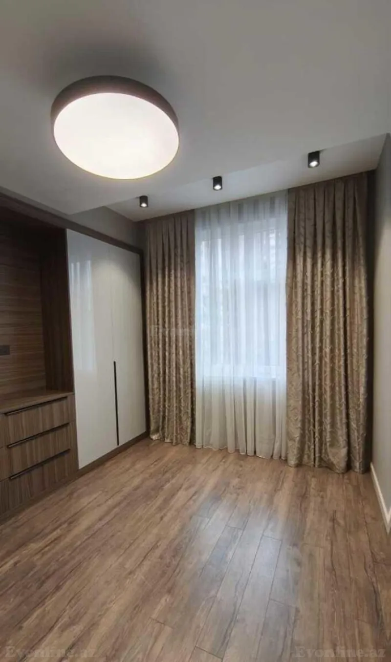 Satılır 3 otaqlı Mənzil Yeni tikili 74 m² Qara Qarayev m. - şəkil 11