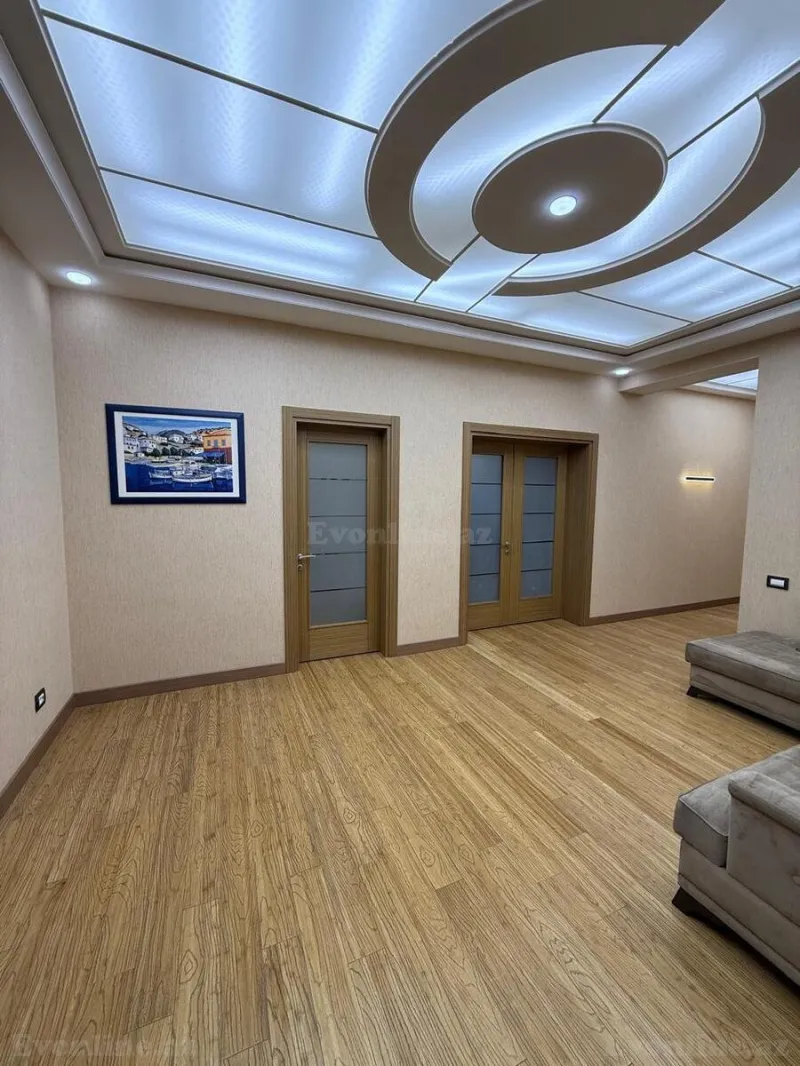 Satılır 4 otaqlı Mənzil Yeni tikili 180 m² Nizami m. - şəkil 14