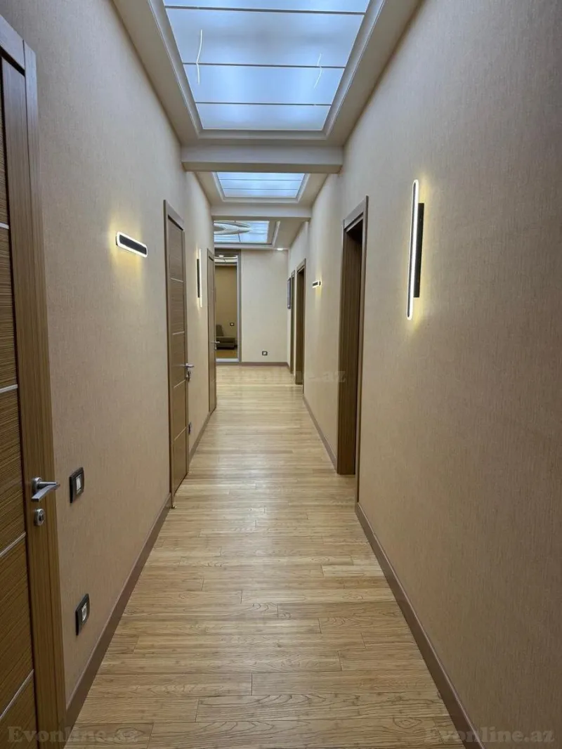 Satılır 4 otaqlı Mənzil Yeni tikili 180 m² Nizami m. - şəkil 22