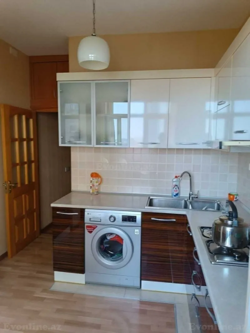 Satılır 2 otaqlı Mənzil Köhnə tikili 65 m² 9-cu mikrorayon - şəkil 7