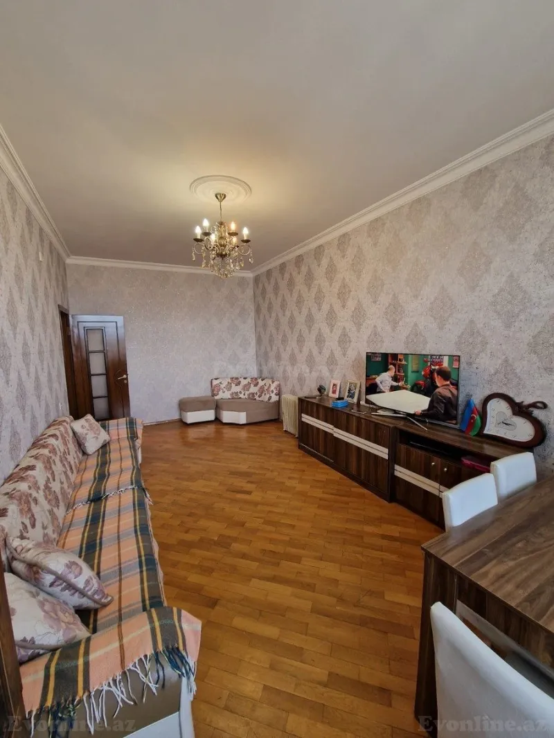 Satılır 2 otaqlı Mənzil Yeni tikili 68 m² 8 Noyabr m. - şəkil 3