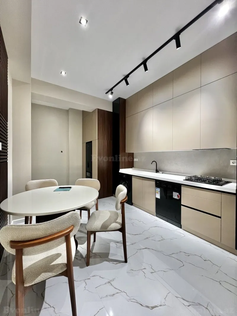 Kirayə verilir 3 otaqlı Mənzil Yeni tikili 125 m² Nəsimi r. - şəkil 5