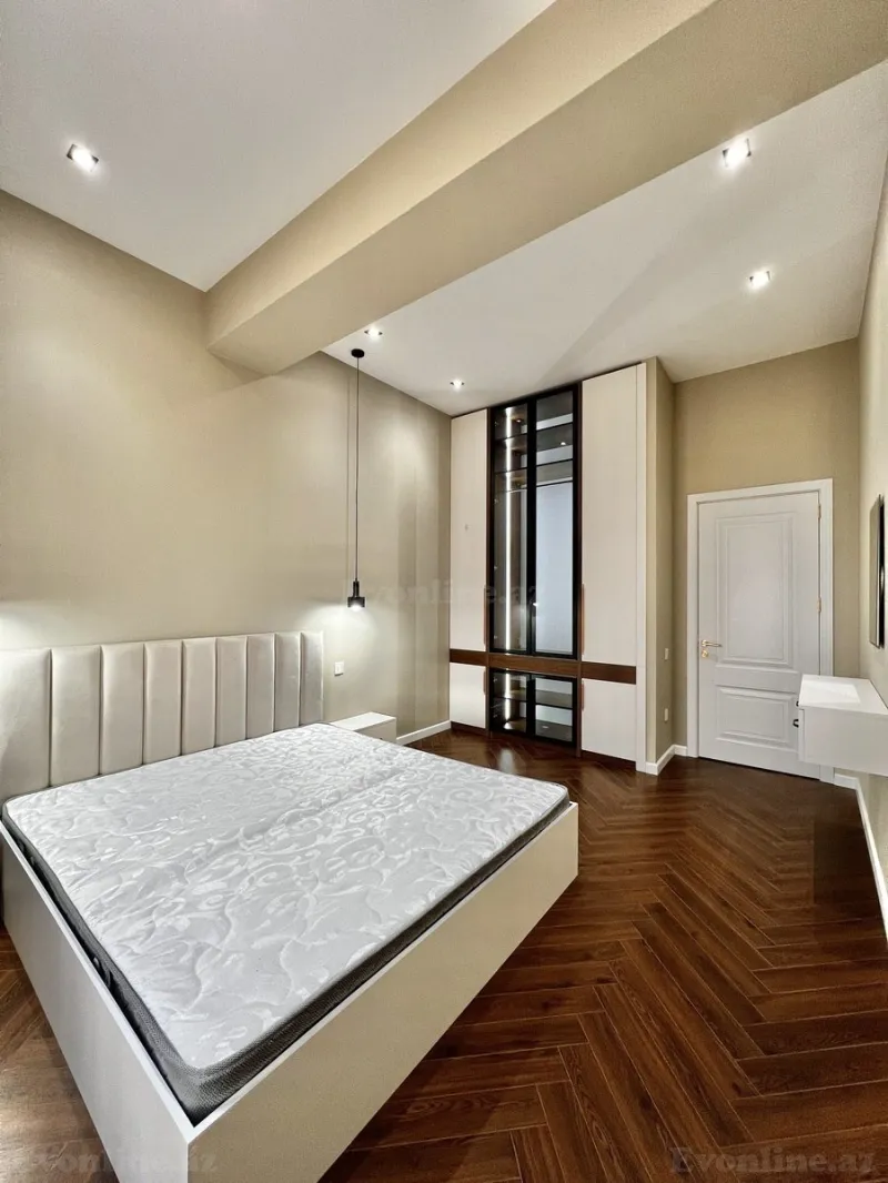 Kirayə verilir 3 otaqlı Mənzil Yeni tikili 125 m² Nəsimi r. - şəkil 7