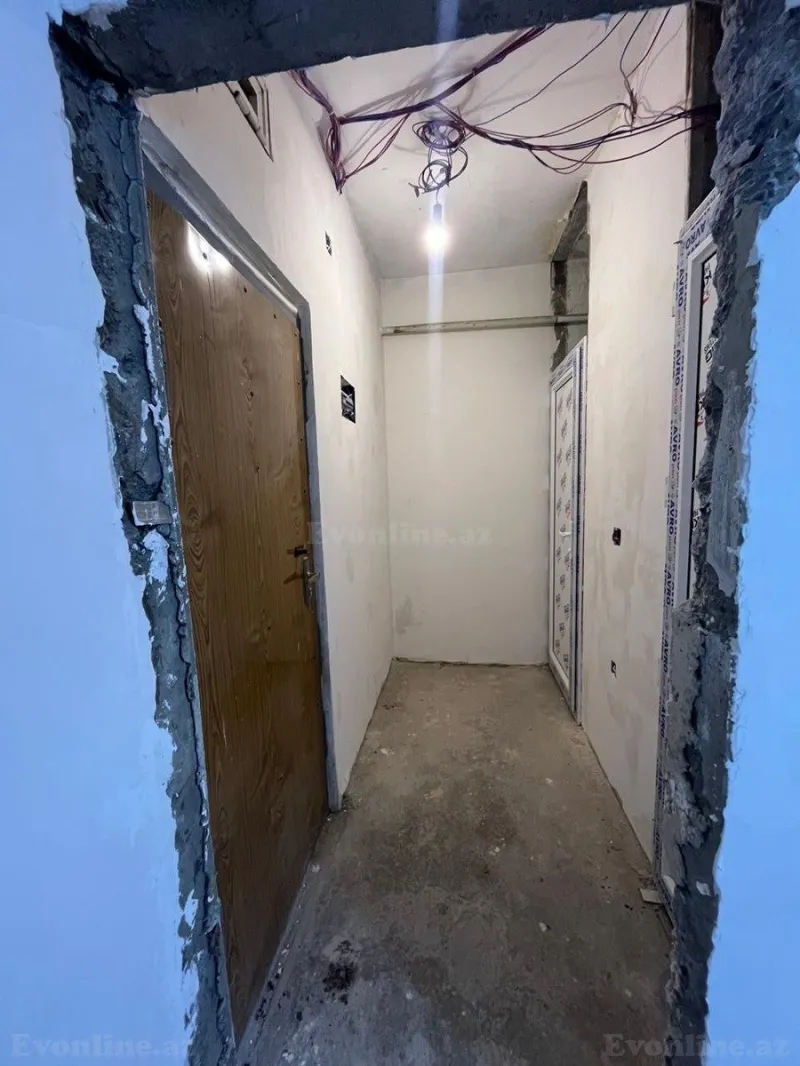 Kirayə verilir 2 otaqlı Mənzil Köhnə tikili 35 m² 4-cü mikrorayon - şəkil 5