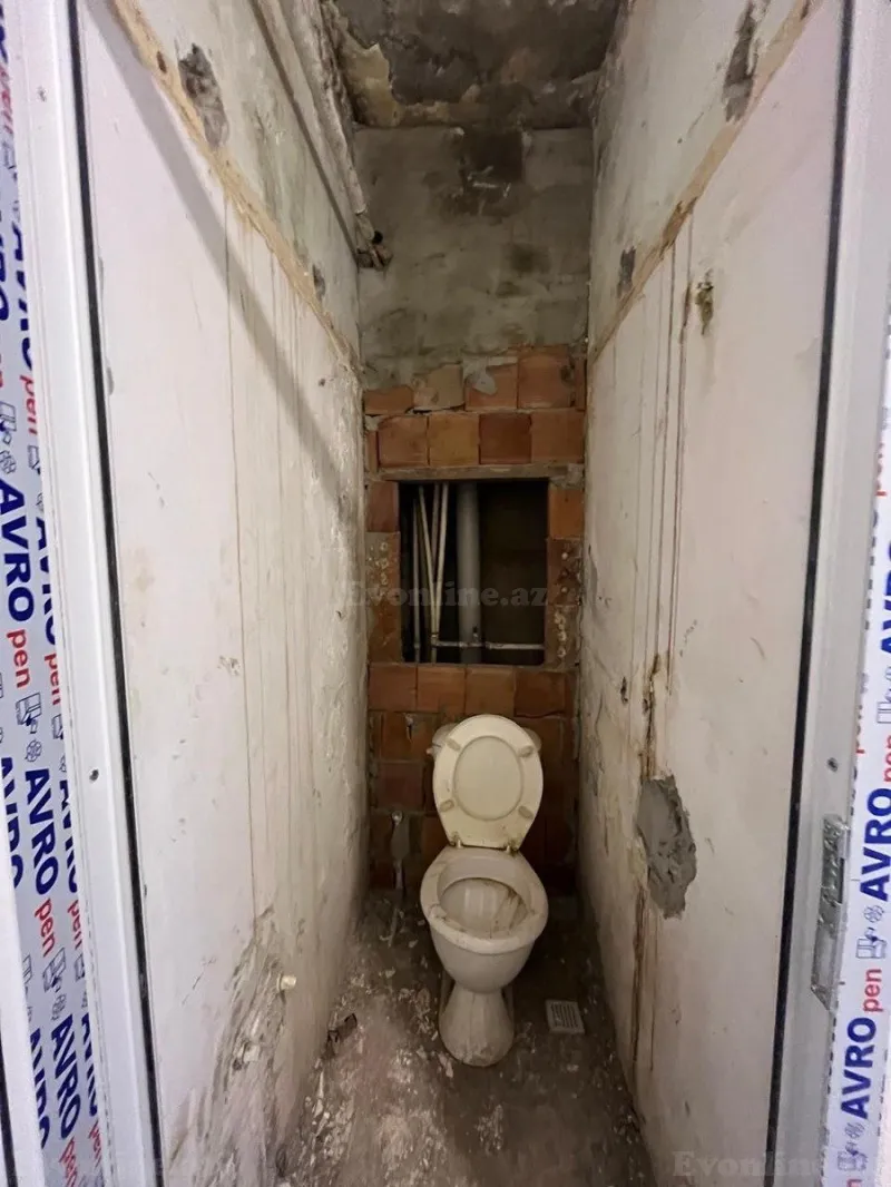 Kirayə verilir 2 otaqlı Mənzil Köhnə tikili 35 m² 4-cü mikrorayon - şəkil 7