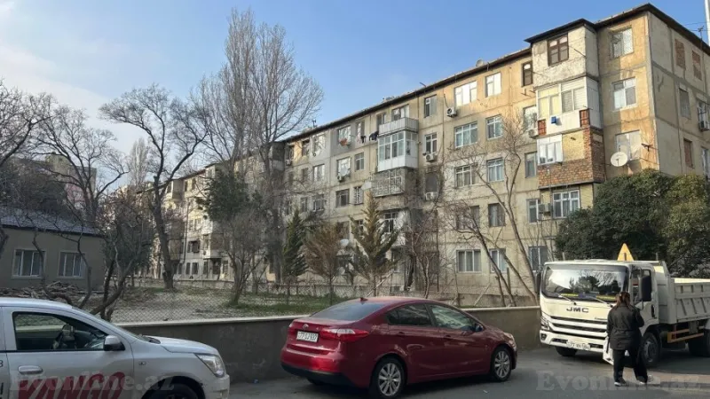 Kirayə verilir 2 otaqlı Mənzil Köhnə tikili 35 m² 4-cü mikrorayon - şəkil 12