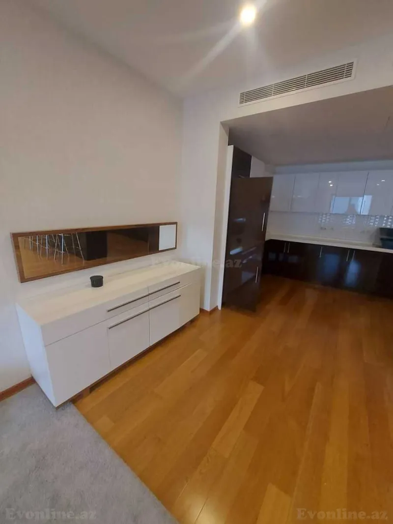 Kirayə verilir 4 otaqlı Mənzil Yeni tikili 220 m² Nəsimi r. - şəkil 11