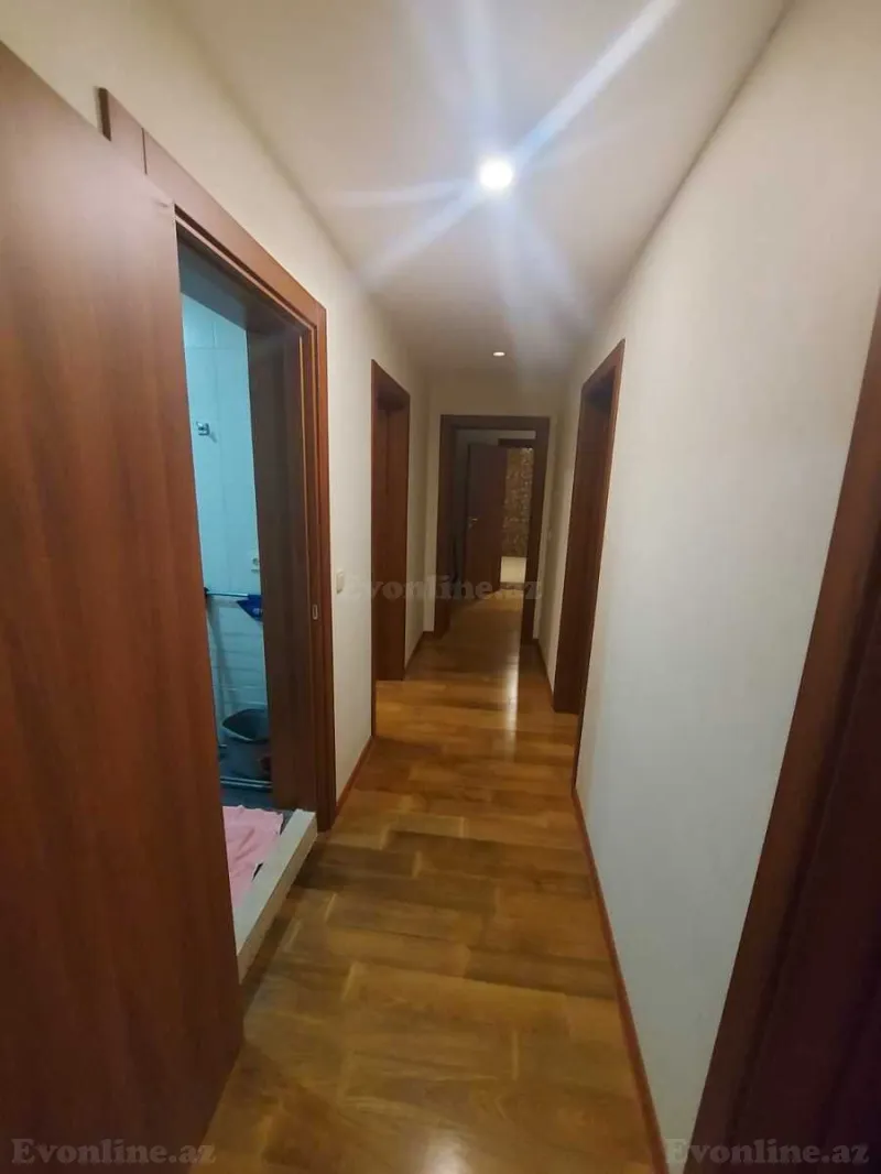 Kirayə verilir 4 otaqlı Mənzil Yeni tikili 220 m² Nəsimi r. - şəkil 12