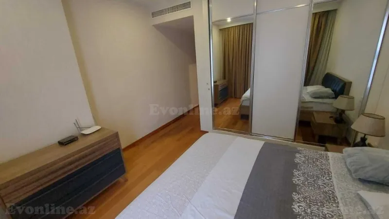 Kirayə verilir 4 otaqlı Mənzil Yeni tikili 220 m² Nəsimi r. - şəkil 15
