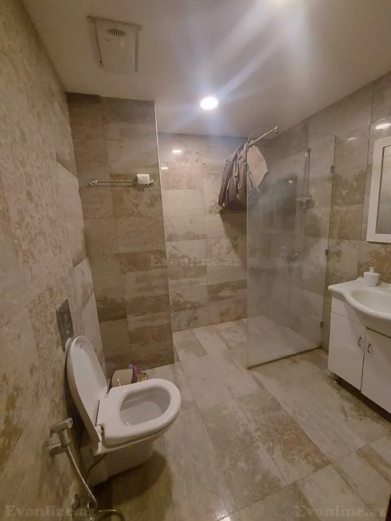 Kirayə verilir 4 otaqlı Mənzil Yeni tikili 220 m² Nəsimi r. - şəkil 16