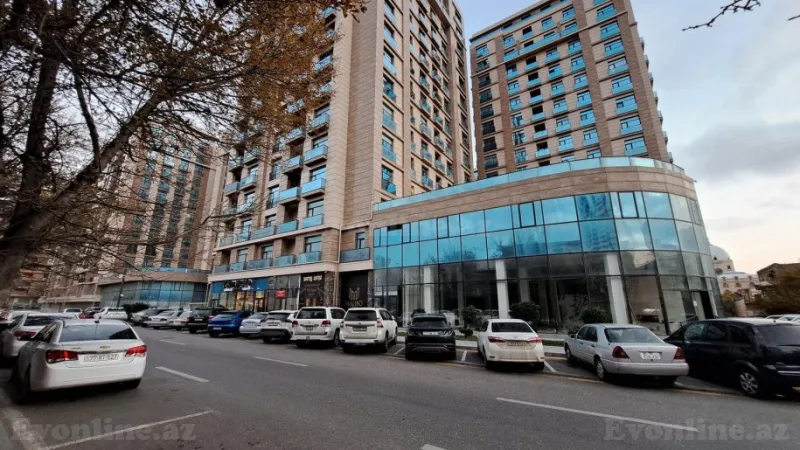 Satılır 3 otaqlı Mənzil Yeni tikili 155 m² Nizami m.