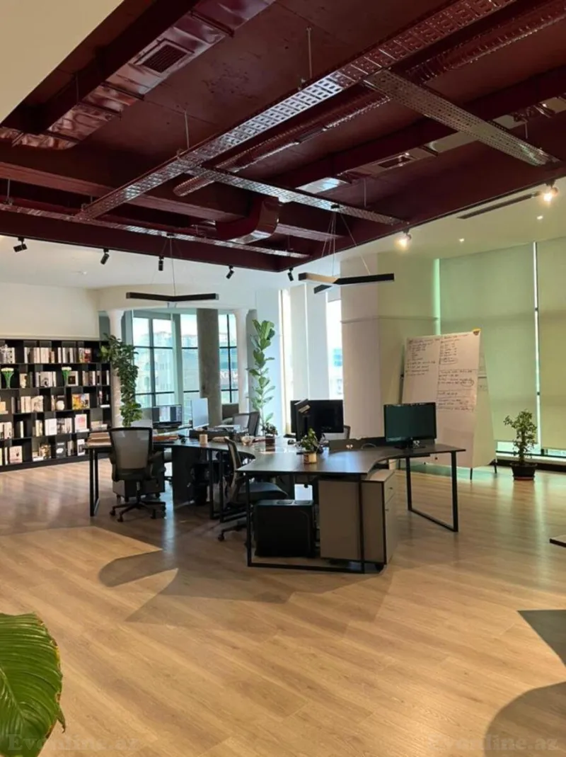 Kirayə verilir Obyekt 1200 m² Nəriman Nərimanov m.