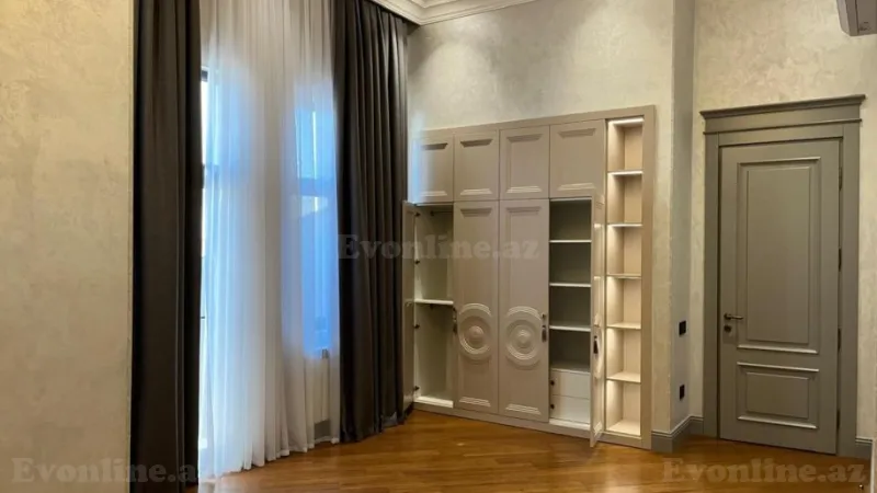 Satılır 4 otaqlı Mənzil Yeni tikili 285 m² Nəsimi r. - şəkil 16