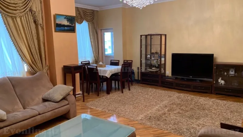 Bakı, Abşeron r.da 3 otaqlı mənzil kirayə verilir