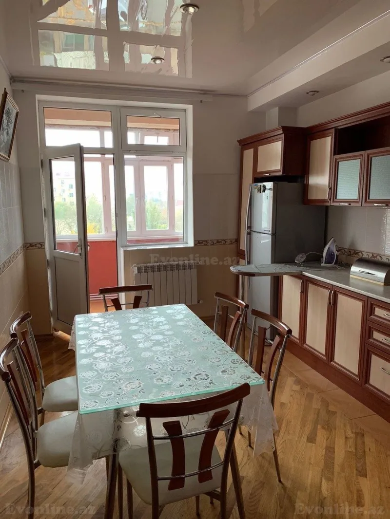 Kirayə verilir 3 otaqlı Mənzil Yeni tikili 142 m² Abşeron r. - şəkil 9