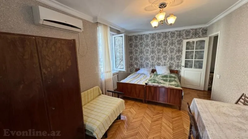 Kirayə verilir 1 otaqlı Mənzil Köhnə tikili 45 m² Elmlər Akademiyası m. - şəkil 3