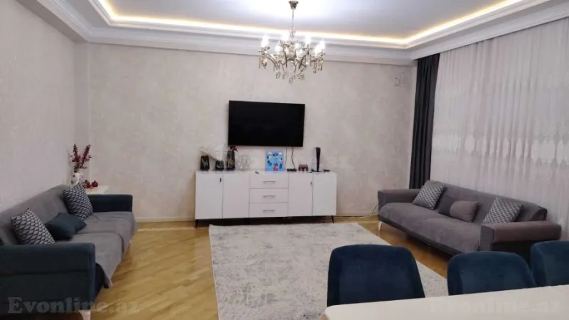 Satılır 4 otaqlı Mənzil Yeni tikili 190 m² 1-ci mikrorayon