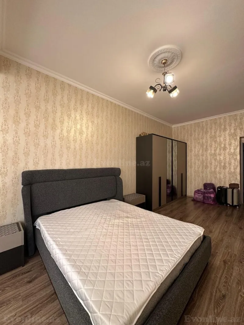 Satılır 2 otaqlı Mənzil Yeni tikili 93 m² Nəsimi r. - şəkil 2