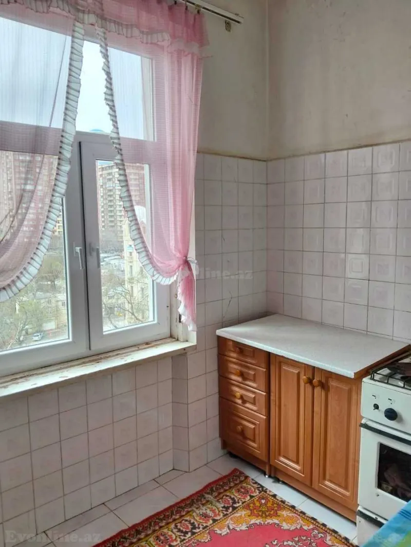 Satılır 2 otaqlı Mənzil Köhnə tikili 40 m² 28 May m. - şəkil 3