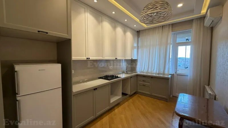 Satılır 3 otaqlı Mənzil Yeni tikili 115 m² İnşaatçılar m. - şəkil 6