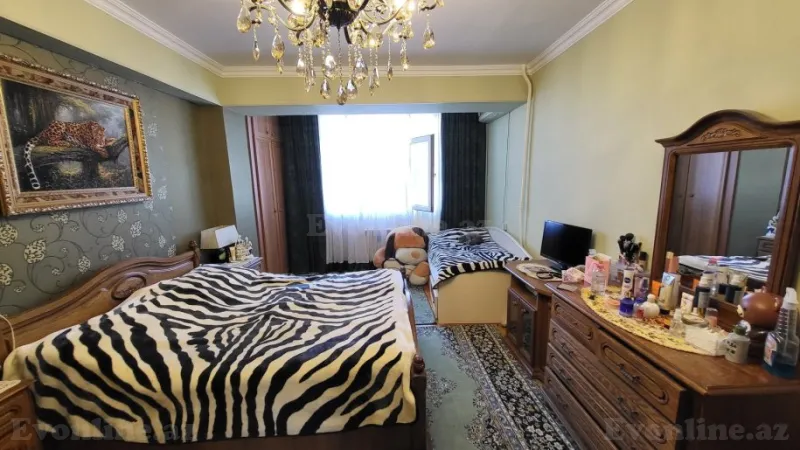 Satılır 3 otaqlı Mənzil Köhnə tikili 90 m² Nəriman Nərimanov m. - şəkil 9