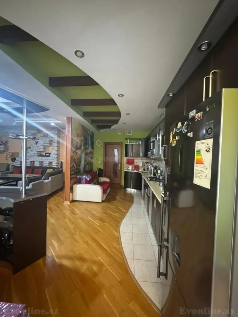 Satılır 4 otaqlı Mənzil Yeni tikili 191 m² Nizami m. - şəkil 7