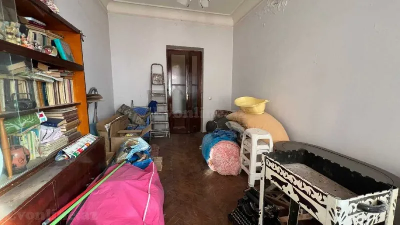 Satılır 3 otaqlı Mənzil Köhnə tikili 93 m² Nəsimi r. - şəkil 9