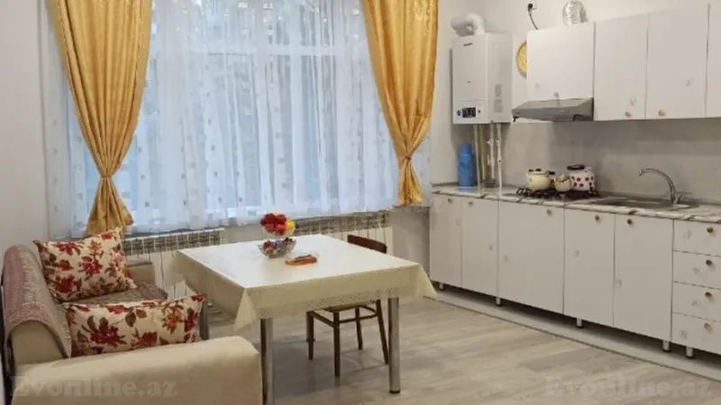 Kirayə verilir 2 otaqlı Mənzil Köhnə tikili 40 m² Nərimanov r.