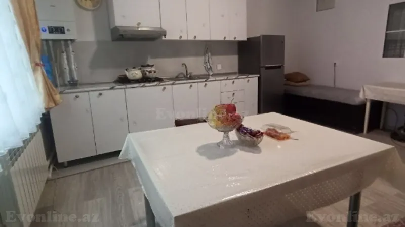 Kirayə verilir 2 otaqlı Mənzil Köhnə tikili 40 m² Nərimanov r. - şəkil 3