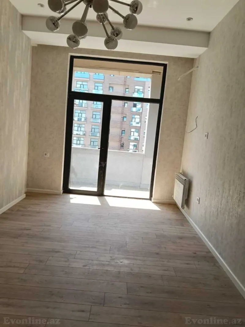 Satılır 2 otaqlı Mənzil Yeni tikili 71 m² 28 May m. - şəkil 2