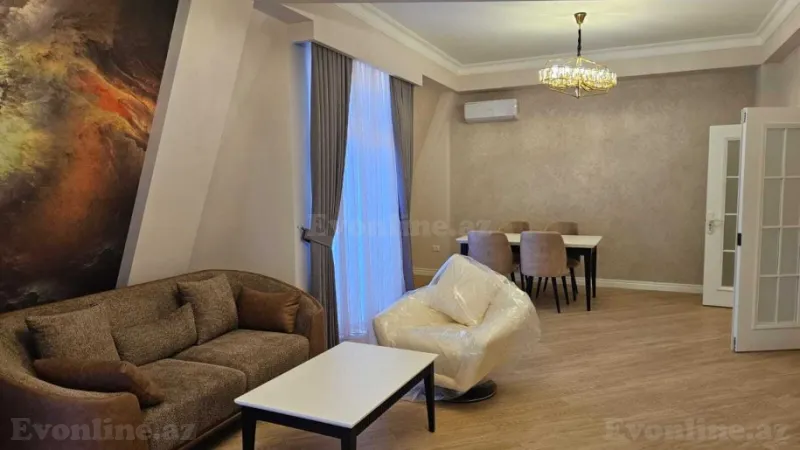 Kirayə verilir 2 otaqlı Mənzil Yeni tikili 128 m² Xətai r.