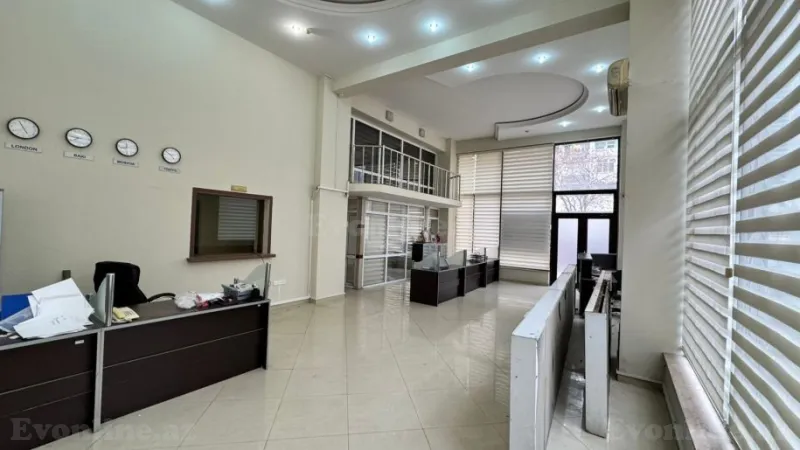 Kirayə verilir Ofis 320 m² Nəsimi r.