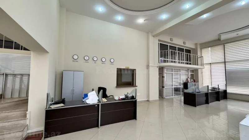 Kirayə verilir Ofis 320 m² Nəsimi r. - şəkil 2