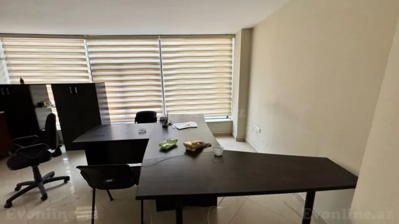 Kirayə verilir Ofis 320 m² Nəsimi r. - şəkil 12