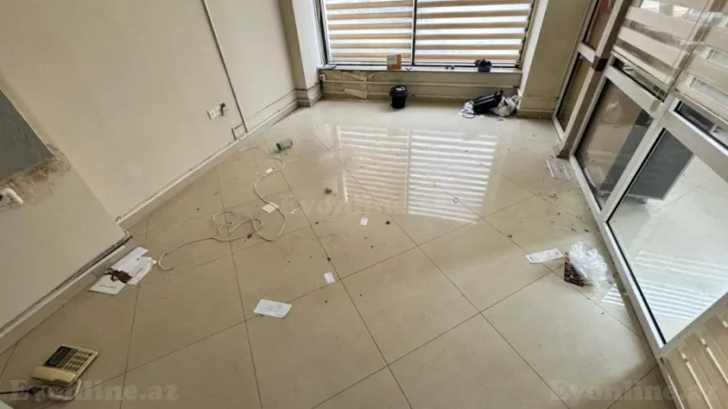 Kirayə verilir Ofis 320 m² Nəsimi r. - şəkil 14