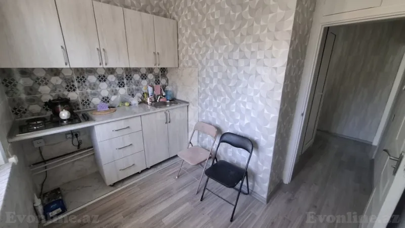 Satılır 1 otaqlı Mənzil Köhnə tikili 32 m² Hövsan - şəkil 2